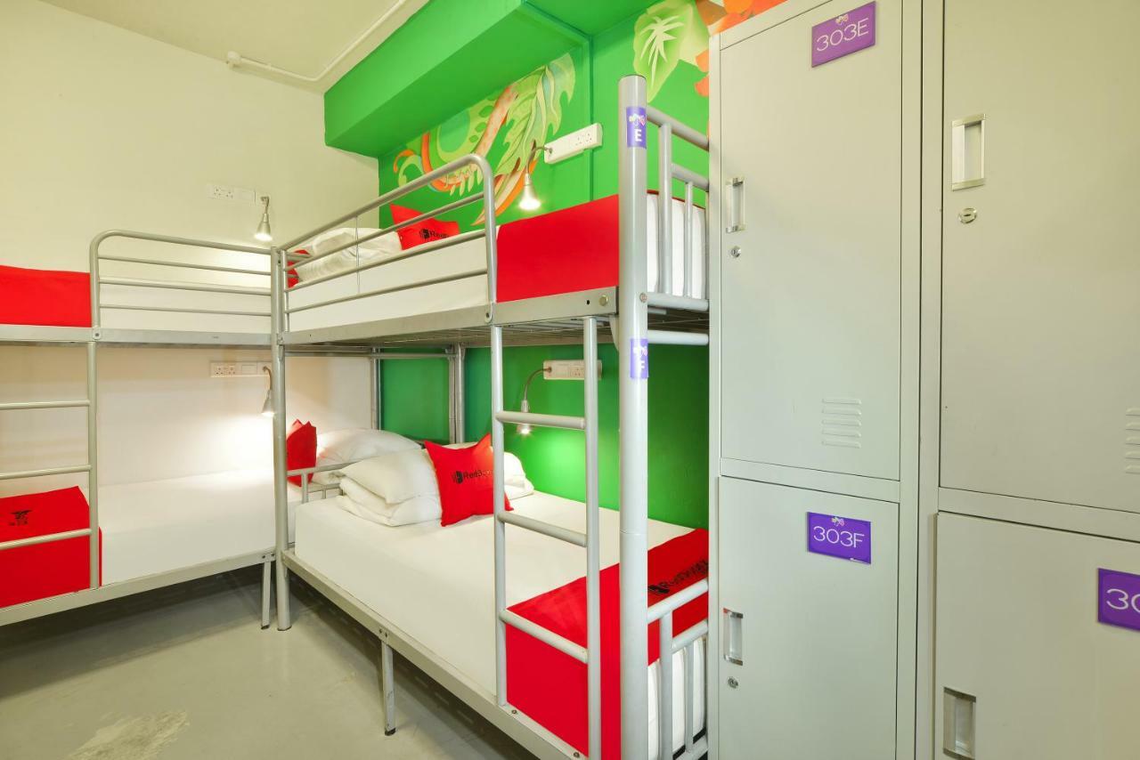 Hostel Reddoorz @ Beach Road