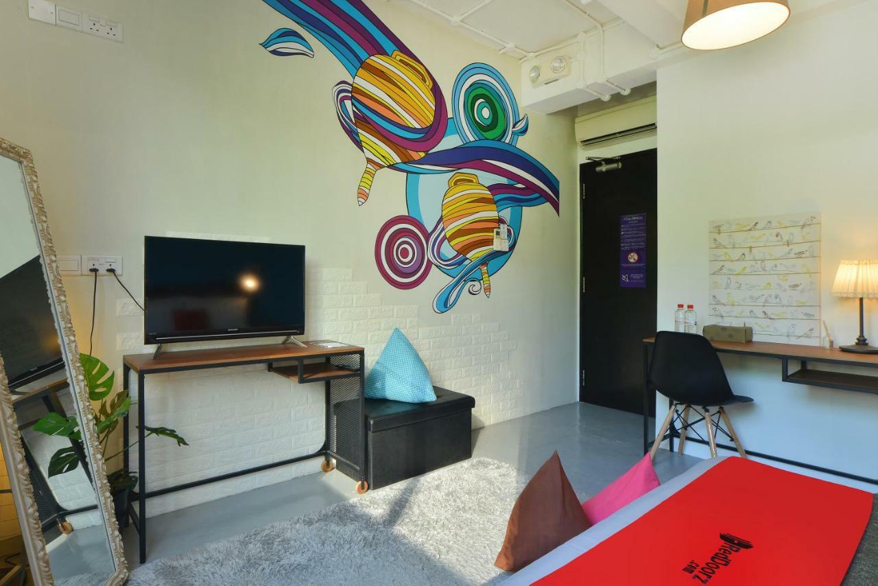 Hostel Reddoorz @ Beach Road Singapore